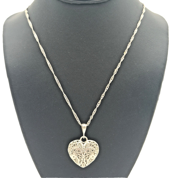 Vintage Sterling Silver Puffy Heart Necklace Filigree Italy Long 26" - Picture 1 of 10
